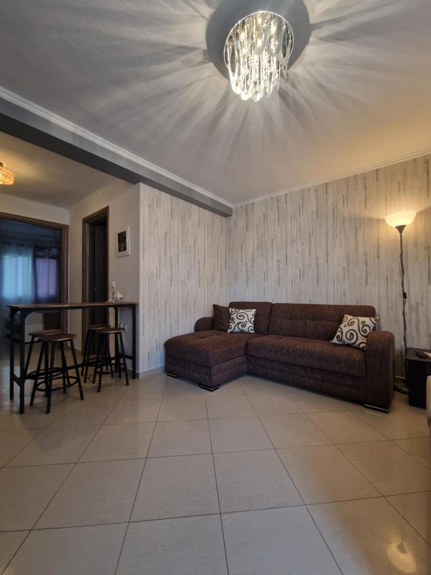 Iro Apartments Néa Péramos Exterior foto